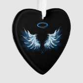 Blue Glows Angel Wings auf schwarzem Hintergrund Ornament (Vorderseite)
