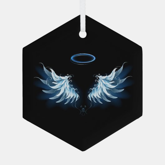 Blue Glows Angel Wings auf schwarzem Hintergrund Ornament Aus Glas (Rückseite)