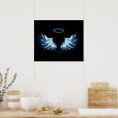 Blue Glows Angel Wings auf schwarzem Hintergrund Poster (Küche)