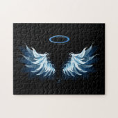 Blue Glows Angel Wings auf schwarzem Hintergrund Puzzle (Horizontal)