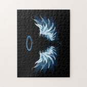Blue Glows Angel Wings auf schwarzem Hintergrund Puzzle (Vertikal)