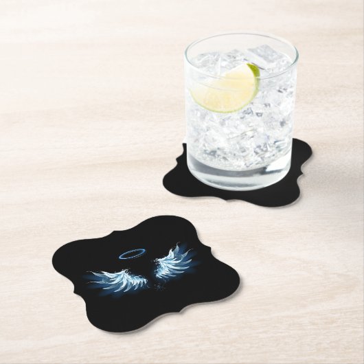 Blue Glows Angel Wings auf schwarzem Hintergrund Untersetzer (Vor Ort)