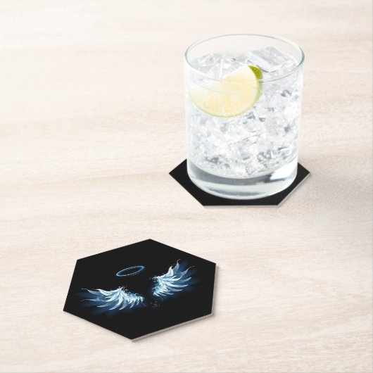 Blue Glows Angel Wings auf schwarzem Hintergrund Untersetzer (Vor Ort)