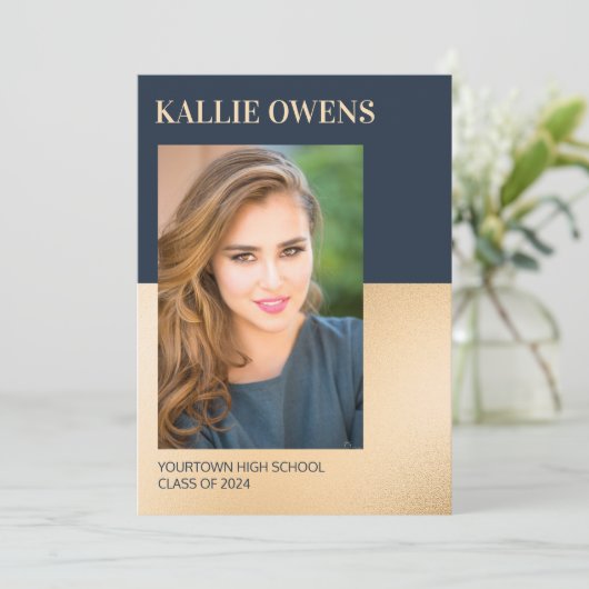 Blue Gold Class 2024 Foto Abschluss (Stehend Vorderseite)