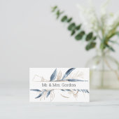 Blue Gold Moderne florale Elegante Escort Card Platzkarte (Stehend Vorderseite)