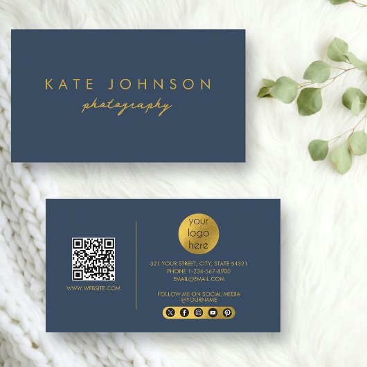 Blue Gold Modernes Script QR Code Social Media B Visitenkarte