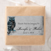 Blue Gothic Owl Posh Water Flasche Label (Insitu)