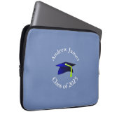 Blue grad cap - Klasse 2025 - Ihr Name Laptopschutzhülle (Vorne Rechts)