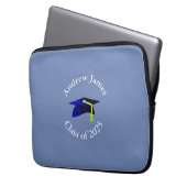Blue grad cap - Klasse 2025 - Ihr Name Laptopschutzhülle (Vorderseite Links)