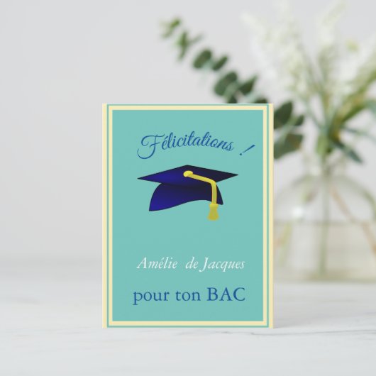Blue Graduation Cap - Glückwünsche in Französisch Postkarte (Stehend Vorderseite)