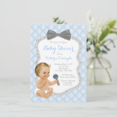Blue Gray Bow Krawatte Boy Baby Showroom Einladung (Stehend Vorderseite)