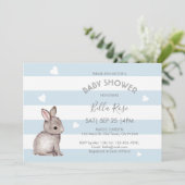 Blue Gray Bunny Baby Shower Einladungen (Stehend Vorderseite)