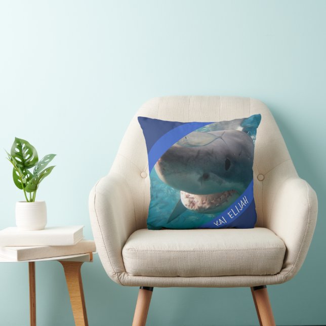 Blue Great White Shark Underwater Australia Throw Kissen (Stuhl )