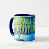 Blue Green Hanukkah Menorah Peace Love Light Quote Tasse (Vorderseite Links)