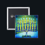 Blue Green Hanukkah Menorah Peace Sparkine Shine Button<br><div class="desc">"Frieden, funkeln, leuchten." Ein nahes Foto einer leuchtenden, farbenfrohen, blauen und grünen künstlerischen Menorah hilft Ihnen, den Urlaub von Hanukkah stilvoll zu gestalten. Genießen Sie die Wärme und Freude der Feriensaison, wenn Sie diese schicke, farbenfrohe Hanukkah-Taste tragen. Passende Karten, Porto, Aufkleber, Kissen, Haushaltswaren, Tasche und andere Produkte sind auch in...</div>