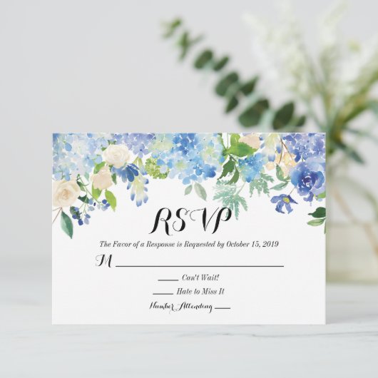 Blue Green Hydrangea Blume Wedding RSVP Card (Stehend Vorderseite)