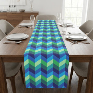 Blue Green Ombre Chevrons Medium Table Runner Mittelgroßer Tischläufer