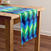 Blue Green Ombre Chevrons Small Table Runner Kurzer Tischläufer (Beispiel)