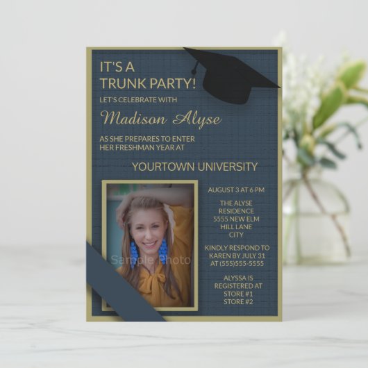 Blue Green Uni Dorm Dusche Trunk Party Foto Einladung (Stehend Vorderseite)