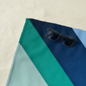 Blue Green Zig Zag Stripes Beach Handtuch (Beispiel)