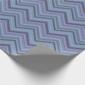 Blue-Grey Zigzag Stripes Geschenkpapier (Ecke)