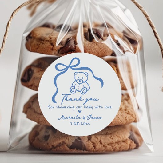 Blue Hand Drawn Doodle Bow & Teddy Boy Baby Dusche Runder Aufkleber