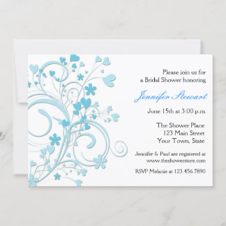 Blue Hearts und Blume Blühte Brautparty Einladung