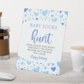 Blue Hearts Valentine Baby Socks Hunt Baby Dusche Sockelschild (In SItu)