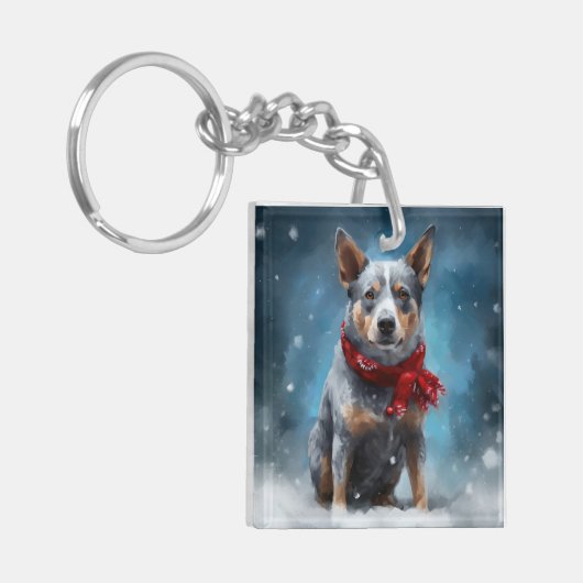 Blue Heeler Dog in Schnee Weihnachten Schlüsselanhänger (Vorderseite links)