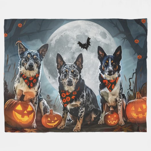 Blue Heeler Halloween Spooky Fleecedecke (Vorderseite (Horizontal))