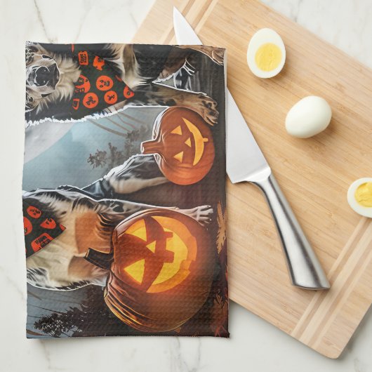 Blue Heeler Halloween Spooky Geschirrtuch (Viertel Falte)