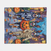 Blue Heeler Hunde Trick-or-Treating in Halloween C Fleecedecke (Vorderseite (Horizontal))