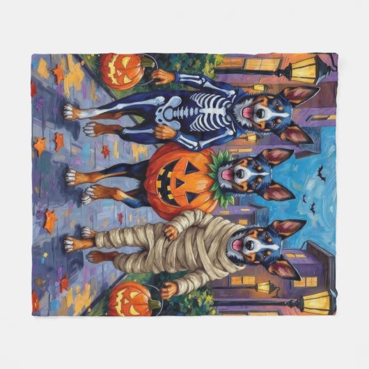 Blue Heeler Hunde Trick-or-Treating in Halloween C Fleecedecke (Vorderseite (Horizontal))
