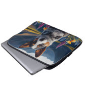 Blue Heeler on a Paddle: Ein Landschaftliches Aben Laptopschutzhülle (Vorne Knopf)