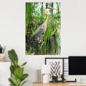 Blue Heron in the Reeds Poster (Heimbüro)
