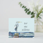 Blue Heron Waterfront Modernes Skript Neue Adresse Ankündigungspostkarte (Stehend Vorderseite)