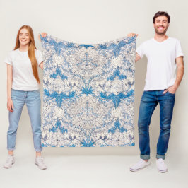 Blue Honeysuckle (von William Morris) Fleecedecke
