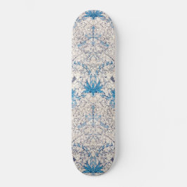 Blue Honeysuckle (von William Morris) Skateboard