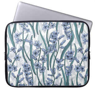 Blue Hyacinth Blume auf weiß Laptopschutzhülle