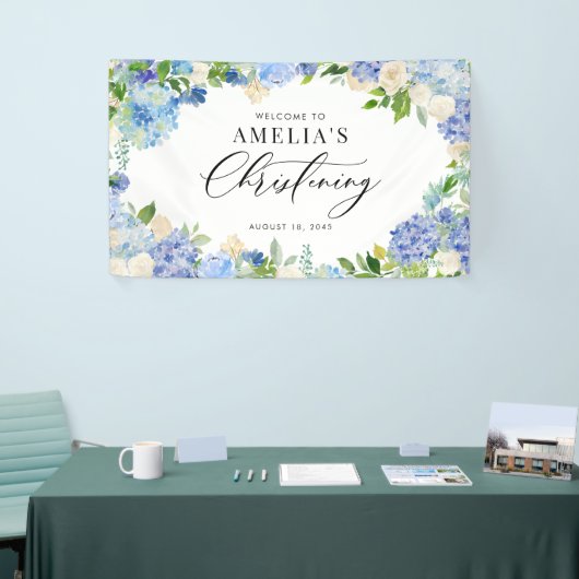 Blue Hydrangea and Ivory Rose Christening Banner (Messeveranstaltung)