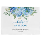 Blue Hydrangea Baby in Bloom Baby Dusche Große Geschenktüte (Rückseite)
