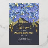 Blue Hydrangea Blooms Personalisiertes Brautparty Folieneinladung (Vorderseite)