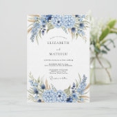 Blue Hydrangea Botanical Wedding Einladung (Stehend Vorderseite)
