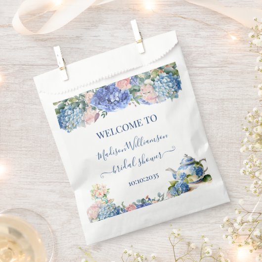 Blue Hydrangea Brautparty Tee Empfang Geschenktütchen (Ausgeschnitten)
