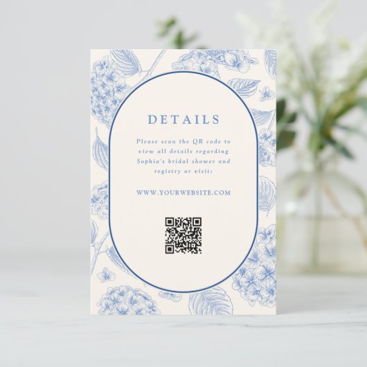 Blue Hydrangea Bridal Shower QR Code  Begleitkarte (Stehend Vorderseite)