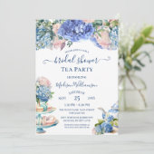 Blue Hydrangea Bridal Shower Tea Party QR code Einladung (Stehend Vorderseite)