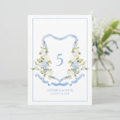 Blue Hydrangea Crest Monogram Card Einladung (Stehend Vorderseite)