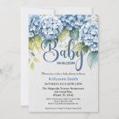 Blue Hydrangea Floral "Baby In Bloom" Shower Einladung (Vorderseite)