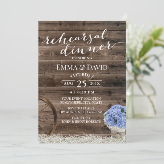 Blue Hydrangea Floral Jar Rustic Probe Dinner Einladung (Stehend Vorderseite)