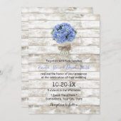 Blue Hydrangea Floral Jar Rustic Wood Wedding Einladung (Vorne/Hinten)